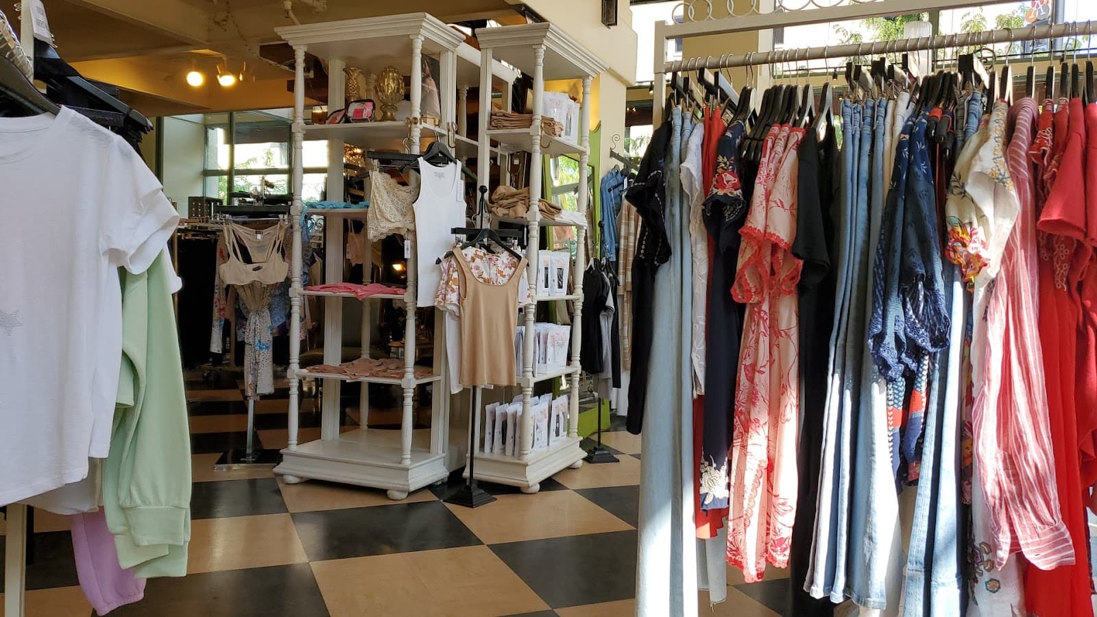 Piece Unique Clothing Co. & Shoez