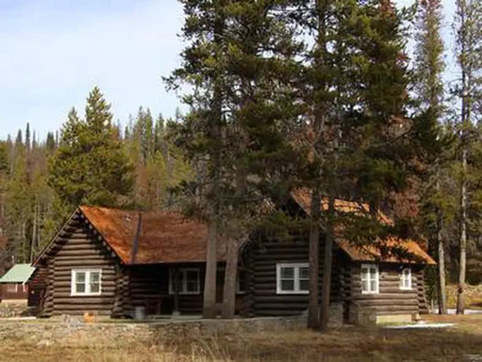 ELK CREEK CABINS